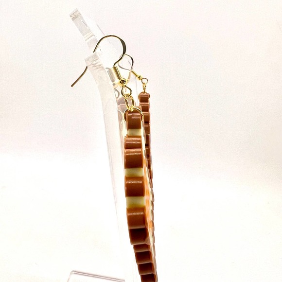 8-Bit Toast Earrings - PB&J Earrings - Peanut Butter Jelly Toast - Butter Toast - Picture 4 of 10